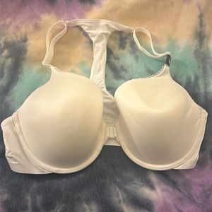 Victoria’s secrets white razorback bra size 38D